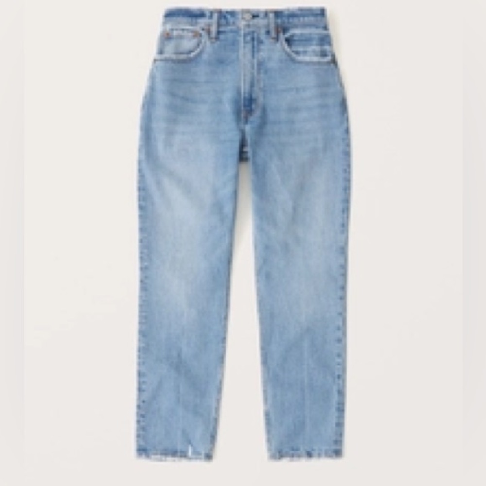 Abercrombie & Fitch Curve Love High Rise Mom Jean 34 Short